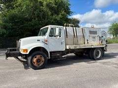 2000 INTERNATIONAL 4700 JETTER TRUCK - VIN: 1HTSCABM4YH269303