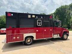 2000 FREIGHTLINER BOX TRUCK / AMBULANCE - VIN: 1FV3GFBD8YHG79659