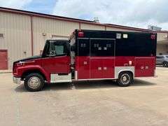 2000 FREIGHTLINER BOX TRUCK / AMBULANCE - VIN: 1FV3GFBD8YHG79659