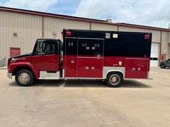 2000 FREIGHTLINER BOX TRUCK / AMBULANCE - VIN: 1FV3GFBD8YHG79659