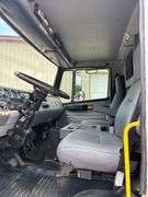 2000 FREIGHTLINER BOX TRUCK / AMBULANCE - VIN: 1FV3GFBD8YHG79659