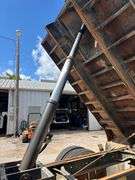 2001 FORD F-650 DUMP TRUCK - VIN: 3FDNF65511MA51951