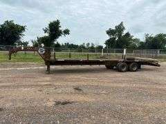 GOOSENECK TRAILER