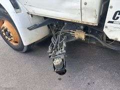 2014 INTERNATIONAL DURASTAR SWEEPER TRUCK - VIN: 1HTJTSKN2EH485043