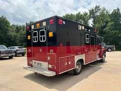 2000 FREIGHTLINER BOX TRUCK / AMBULANCE - VIN: 1FV3GFBD8YHG79659