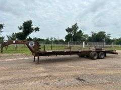 GOOSENECK TRAILER