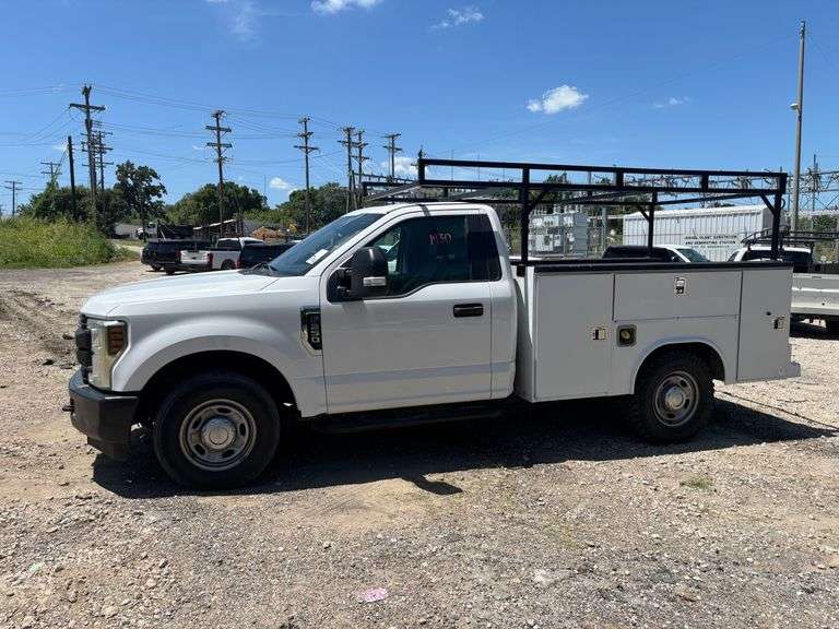2019 FORD F-250 TRUCK - VIN: 1FTBF2A62KEF55902