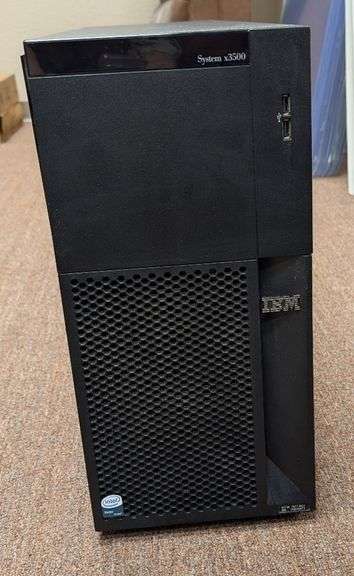 IBM System X3500 Server