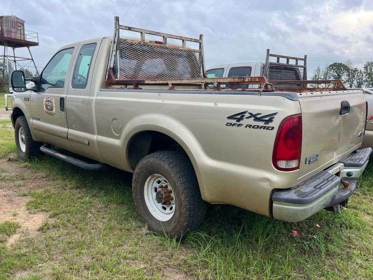 2001 FORD F-250 4x4 TRUCK - VIN: 1FTNX21F11EB95028