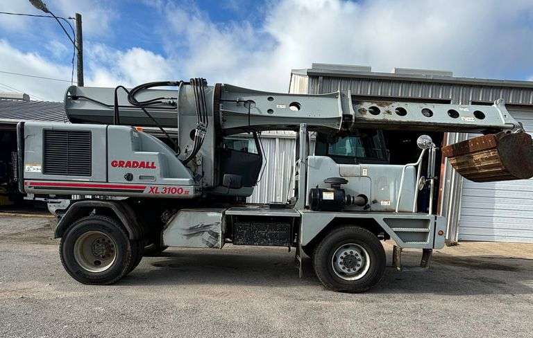 2008 GRADALL XL3100 - SER: 3140000231