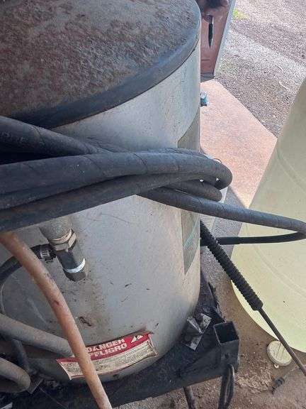 PRESSURE WASHER