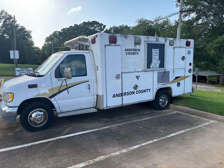 1997 FORD AMBULANCE - VIN: 1FDLE40F0VHB29516