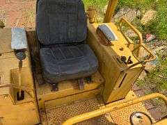 CATERPILLAR D3B DOZER - SER: 24Y01334