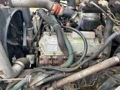 1999 INTERNATIONAL 4700 BUCKET TRUCK - VIN: 1HTSCABP0XH595401