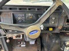 1991 FORD F-800 DUMP TRUCK - VIN: 1FDYK84A9MVA09329