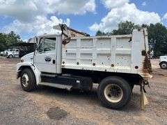 2000 FREIGHTLINER DUMP TRUCK - VIN: 1FUWJJCB7YHB85019
