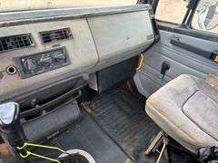 2000 FREIGHTLINER DUMP TRUCK - VIN: 1FUWJJCB3YHB85051