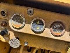 CATERPILLAR D3B DOZER - SER: 24Y01334