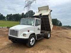 2000 FREIGHTLINER DUMP TRUCK - VIN: 1FUWJJCB7YHB85277