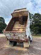 2000 FREIGHTLINER DUMP TRUCK - VIN: 1FUWJJCB3YHB85051