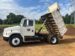 2000 FREIGHTLINER DUMP TRUCK - VIN: 1FUWJJCB0YHB84990