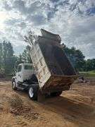 2000 FREIGHTLINER DUMP TRUCK - VIN: 1FUWJJCB0YHB84990