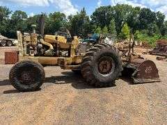 OLIVER TRACTOR - SER: 163638A