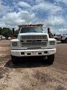 1991 FORD F-800 DUMP TRUCK - VIN: 1FDYK84A9MVA09329