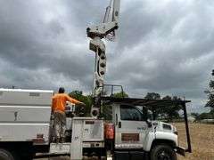 2006 GMC C7500 BUCKET TRUCK - VIN: 1GDL7C1GX6F415270
