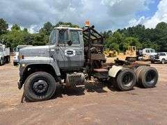 1986 FORD 9000 WINCH TRUCK - VIN: 1FDYW9DW1GVA17053