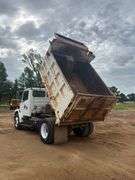 2000 FREIGHTLINER DUMP TRUCK - VIN: 1FUWJJCB7YHB85277