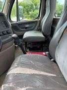 2012 FREIGHTLINER TRACTOR TRUCK - VIN: 1FUJGBDV9CSBR9006