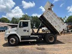 2000 FREIGHTLINER DUMP TRUCK - VIN: 1FUWJJCB7YHB85019