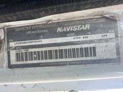 1999 INTERNATIONAL 4700 BUCKET TRUCK - VIN: 1HTSCABP0XH595401