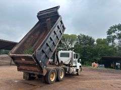 2007 MACK CNH613 DUMP TRUCK - VIN: 1M2AJ06YX7N006427