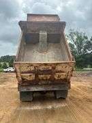 2000 FREIGHTLINER DUMP TRUCK - VIN: 1FUWJJCB9YHB85393