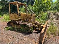 CATERPILLAR D3B DOZER - SER: 24Y01334