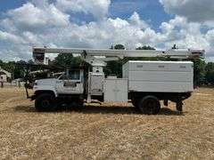 2002 GMC BUCKET TRUCK - VIN: 1GDP7H1E72J506422