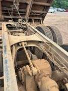 2007 MACK CNH613 DUMP TRUCK - VIN: 1M2AJ06YX7N006427