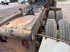 1986 FORD 9000 WINCH TRUCK - VIN: 1FDYW9DW1GVA17053