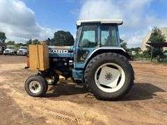FORD 7710 TRACTOR - SER: BC89620