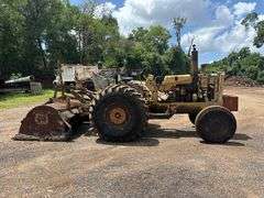 OLIVER TRACTOR - SER: 163638A