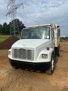 2000 FREIGHTLINER DUMP TRUCK - VIN: 1FUWJJCB7YHB85277