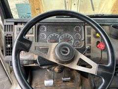 2001 FREIGHTLINER DUMP TRUCK - VIN: 1FUBBXAK61HB85584