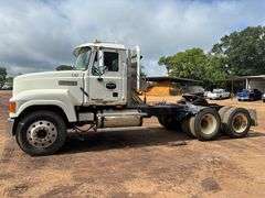 2006 MACK CNH613 TRUCK - VIN: 1M1AJ06YX6N003191