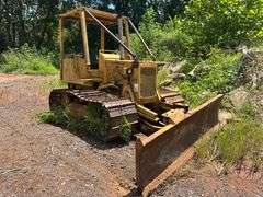 CATERPILLAR D3B DOZER - SER: 24Y01334
