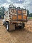 2000 FREIGHTLINER DUMP TRUCK - VIN: 1FUWJJCB7YHB85277