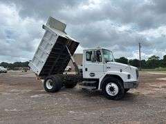 2000 FREIGHTLINER DUMP TRUCK - VIN: 1FUWJJCB3YHB85051