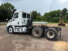 2012 FREIGHTLINER TRACTOR TRUCK - VIN: 1FUJGBDV9CSBR9006