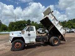 1991 FORD F-800 DUMP TRUCK - VIN: 1FDYK84A9MVA09329